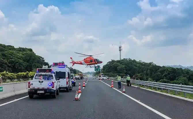 四平高速公路汽车救援案例